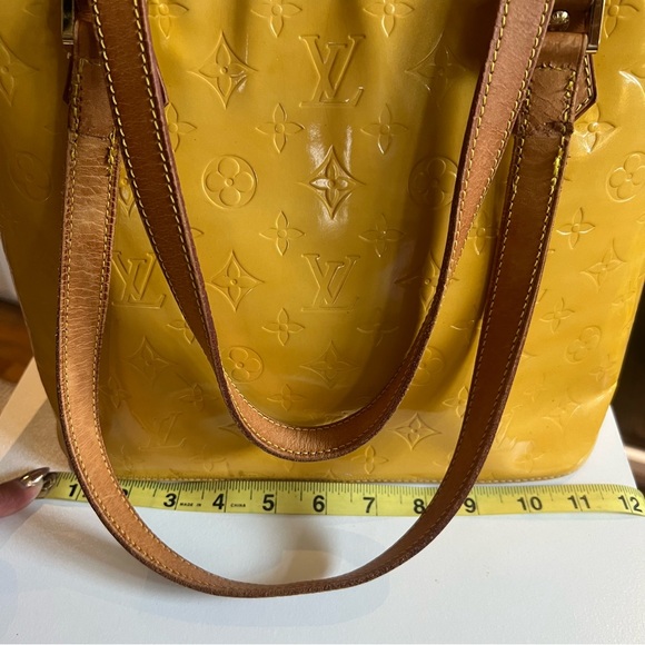 Louis Vuitton Yellow Vernis Houston Bag- Straps Replaced - Picture 9 of 10